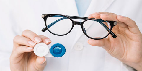 Eyewear and lenses